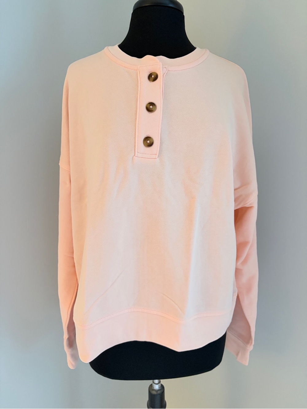 Carhartt Light Peach Large Henley Pullover Sweatshirt - Mint!